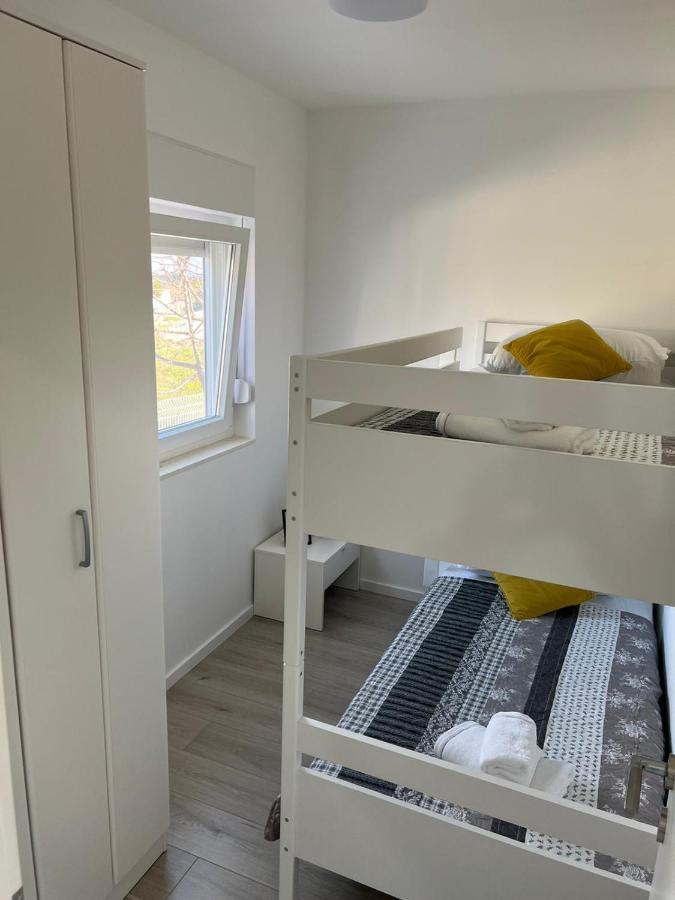 Ferienwohnung Apartman Ana Crno Exterior foto