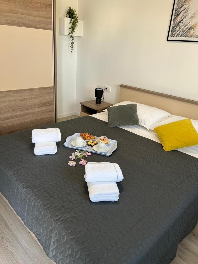 Ferienwohnung Apartman Ana Crno Exterior foto